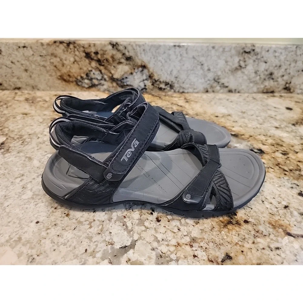 Teva Men's Classic Universal Black Strappy Sport Hiking Sandals Size 11